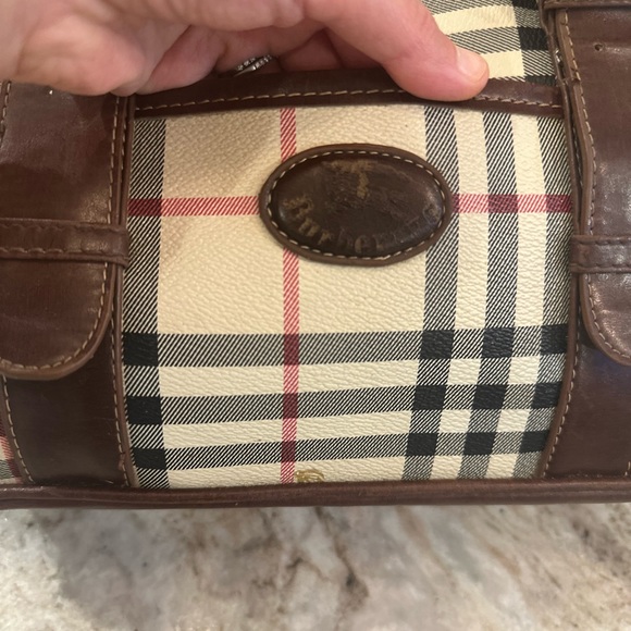 Gorgeous GUC true vintage Burberry tote - Picture 6 of 10